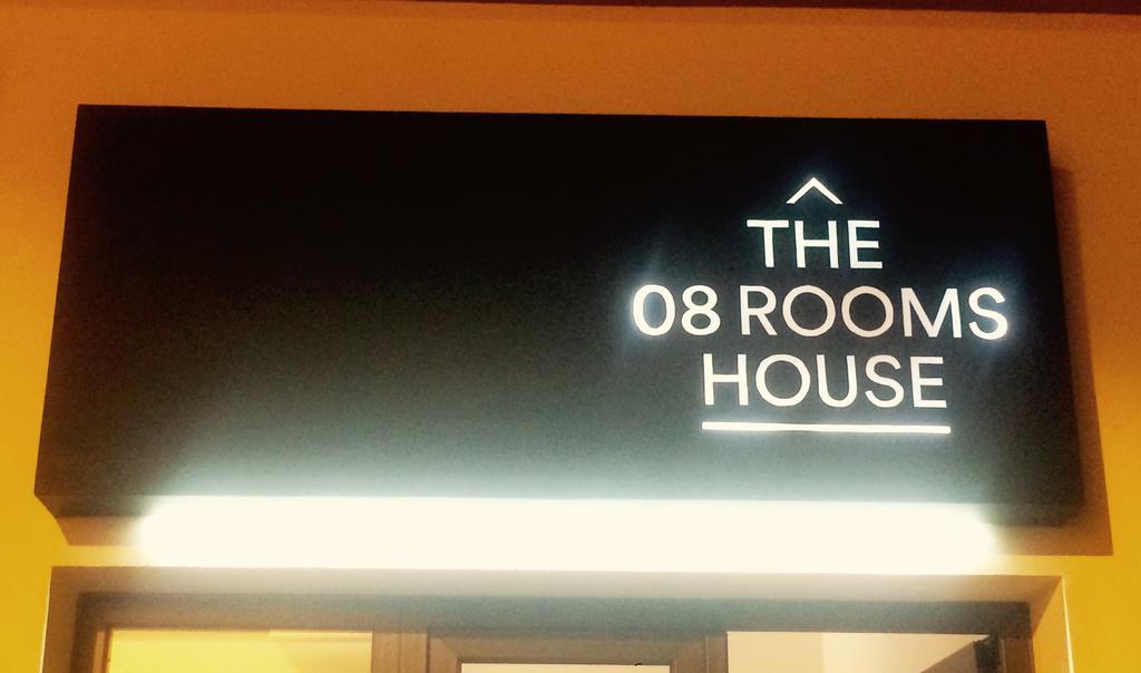 The 8 Rooms House タリファ エクステリア 写真